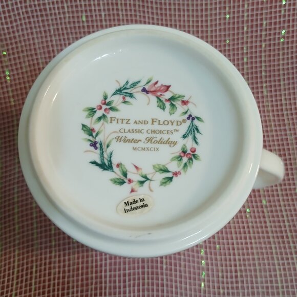 Fitz & Floyd Winter Holiday Porcelain Mug-Holly Berries-1999 - Picture 6 of 7